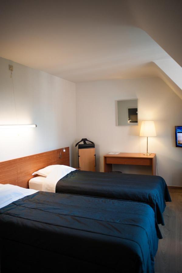 Jfk Hotel Zelzate - Gent Exterior photo